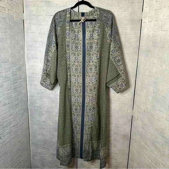 C&V Chelsea & Violet Muti Color Floral Kimono Duster NWOT green and blue - Picture 1 of 9